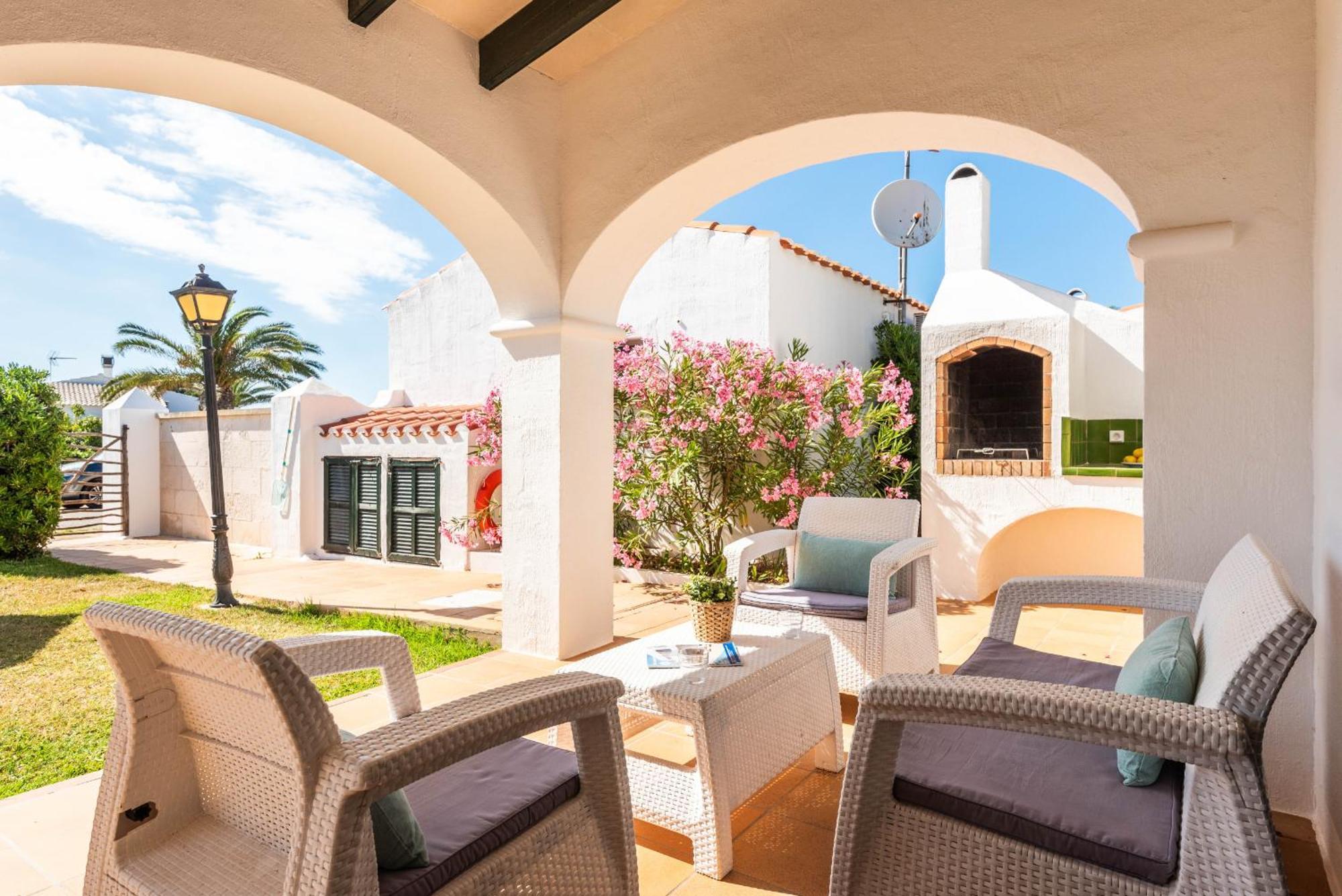 Villas Begonias Cala en Bosch Dış mekan fotoğraf