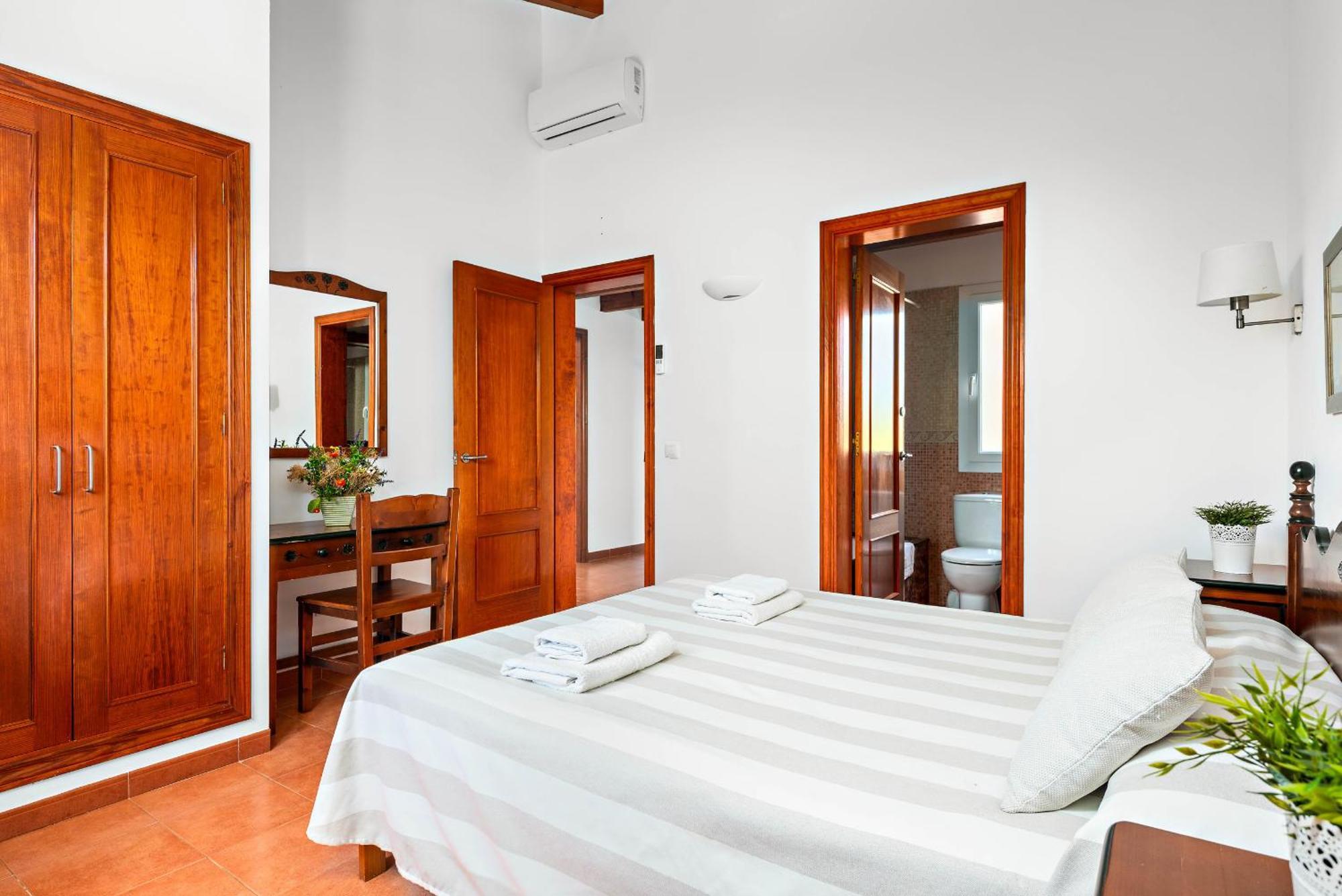 Villas Begonias Cala en Bosch Dış mekan fotoğraf